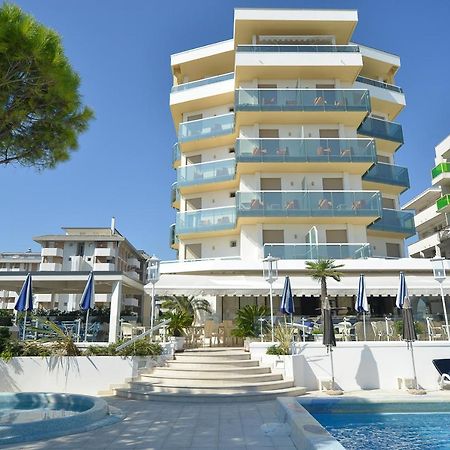 Hotel Anthony Lido di Jesolo Exterior photo